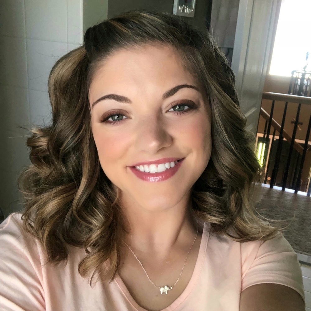 Meet your Posher, Amy